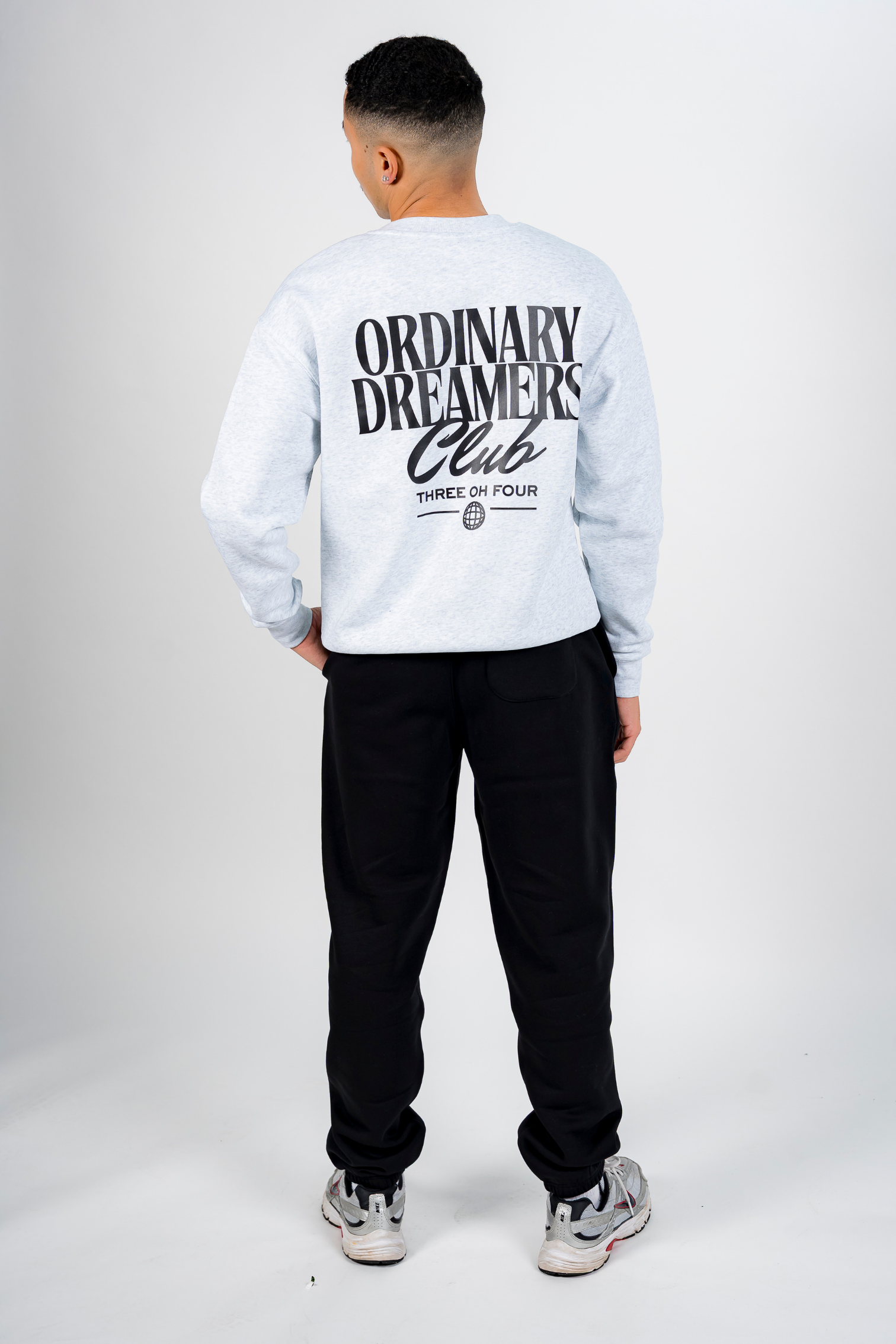 Ordinary Dreamers Club Sweater White Heather